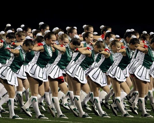 Co lepsze 1 2 czy 3 4 etatu?