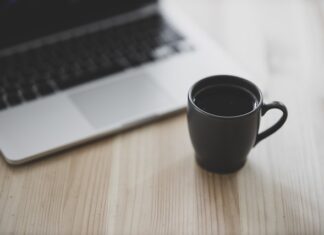 Gdzie może pracować 15 latek w wakacje?