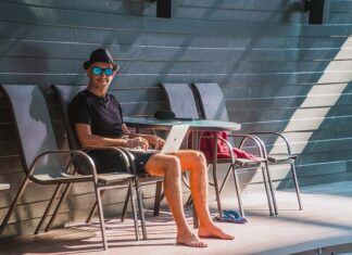 Czy pracodawca będzie musiał uwzględnić wniosek o pracę zdalną pracownika wychowującego dziecko do lat 4?